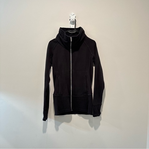 Lululemon Radiant Jacket II - Picture 2 of 9